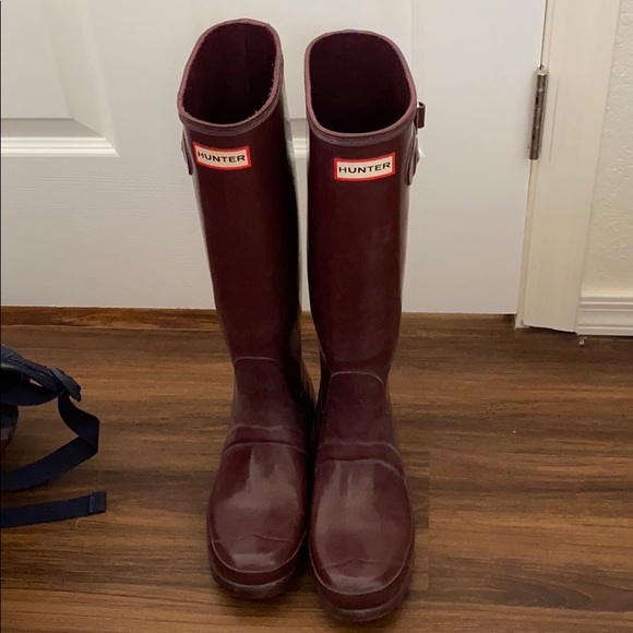 little burgundy hunter boots